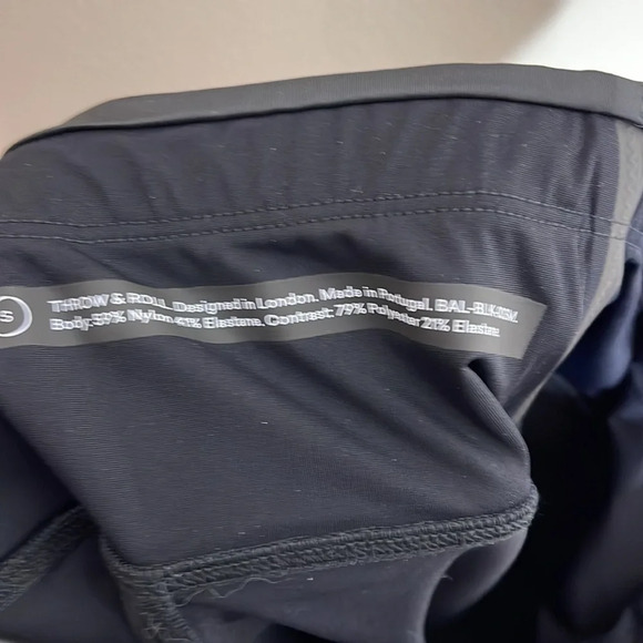 ADAY throw and roll leggings mid rise black Small - Picture 11 of 11